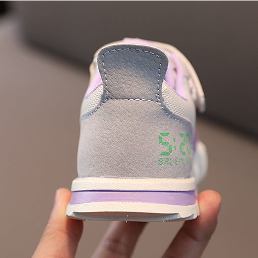Sepatu  AKIO Sepatu anak Perempuan Dan Laki-laki Import 26-37 Usia 2-10 Tahun