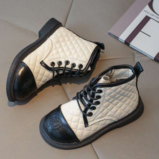 Sepatu BETTY Sepatu Boots Anak Perempuan Import 26-36 Usia 2-11 Tahun
