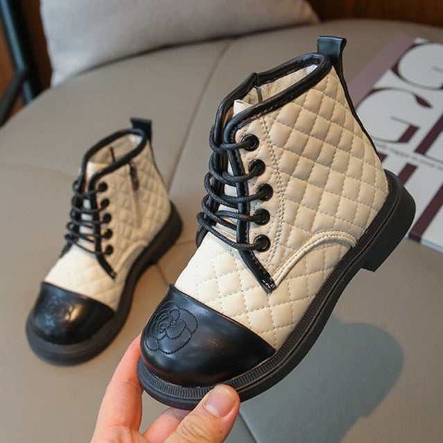 Sepatu BETTY Sepatu Boots Anak Perempuan Import 26-36 Usia 2-11 Tahun