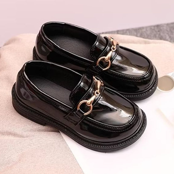Sepatu CILA Sepatu Anak Perempuan Import 26-35 Usia 1,5-8 Tahun