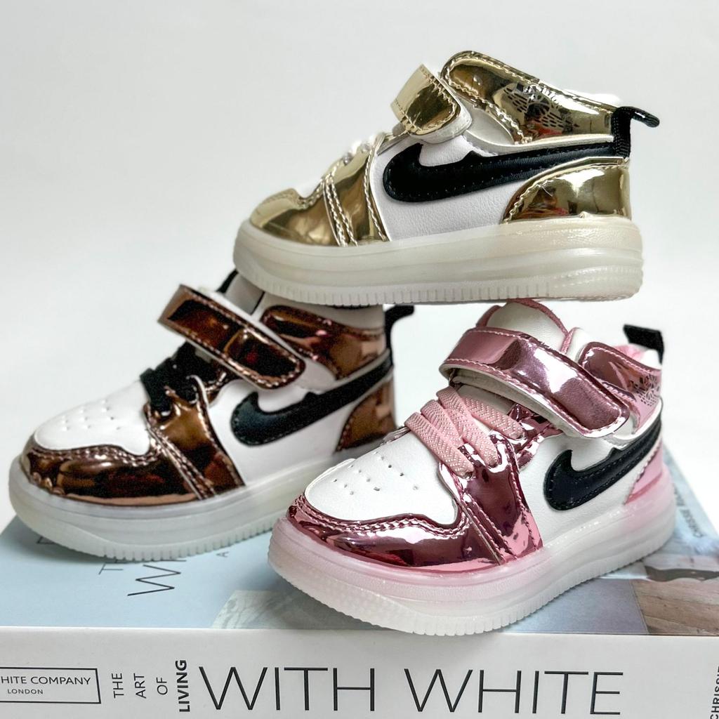 Sepatu CLOVER Sepatu Boots LED Anak Perempuan Dan Laki-laki Import 21-30 Usia  1-5 Tahun